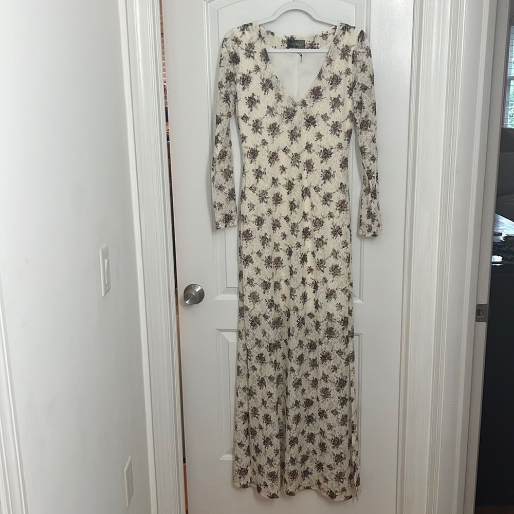 Long Sleeve White Floral Dress - Size L